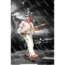 DU318 Rivers Cuomo Weezer Spotlight Photo