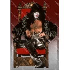 EF339 Paul Stanley Kiss Chair Pose Photo
