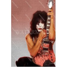 EF340 Paul Stanley Kiss Rock and Roll Pose Photo