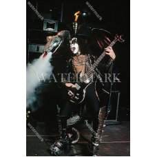 BL649 KISS Gene Simmons with demon Photo