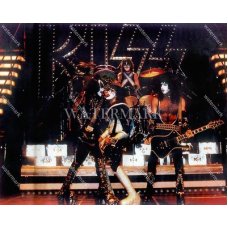 BL742 Kiss Live Tour Photo