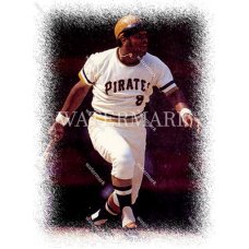 RT170 Willie Stargell young hitting Photo
