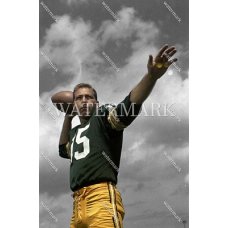 CV154 Bart Starr Green Bay Packers Pass Pose Spotlight Photo