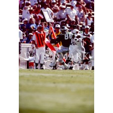 AA123 CRIS CARTER EAGLES GAME ACTION CATCH Photo