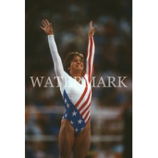 AB612 Mary Lou Retton Usa Olympics Gold Medal Photo