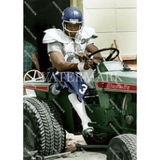  DA262 Walter Payton Chicago Bears On Tractor Colorized Photo