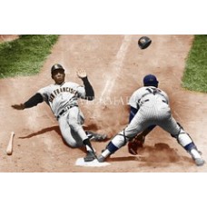 DF880 Willie Mays Giants Slides Home SAFE Colorized Photo