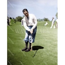  DG209 Bobby Jones Golf 1936 putting Colorized Photo