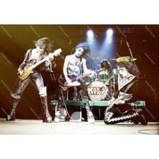 DG270 Kiss Gene Simmons Ace Frehley PeterCriss Paul Stanley Jam Colorized Photo