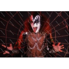DE473 Gene Simmons KISS Spider Web Tongue Photo